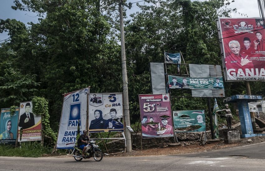 Dalam Baliho Peserta Pemilu 2024, Bawaslu Tegas Larang Kata-Kata Haram